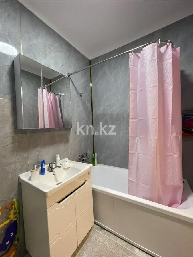 Продажа 2-комнатной квартиры, 62 м², ул. Айнакол, дом  56 в Астане - фото 3