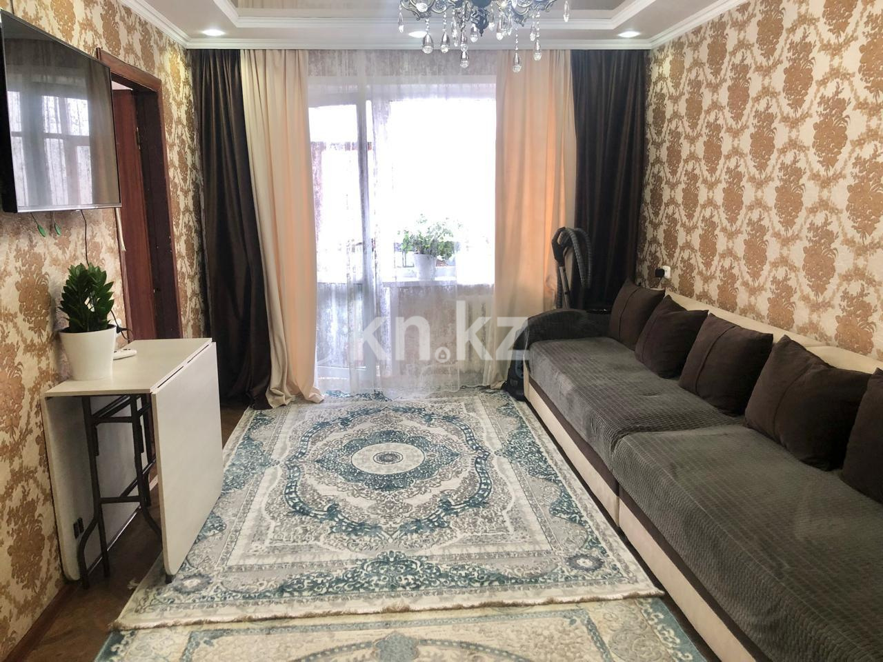 Продажа 4-комнатной квартиры, 61 м², мкр-н 15, дом  28 в Караганде