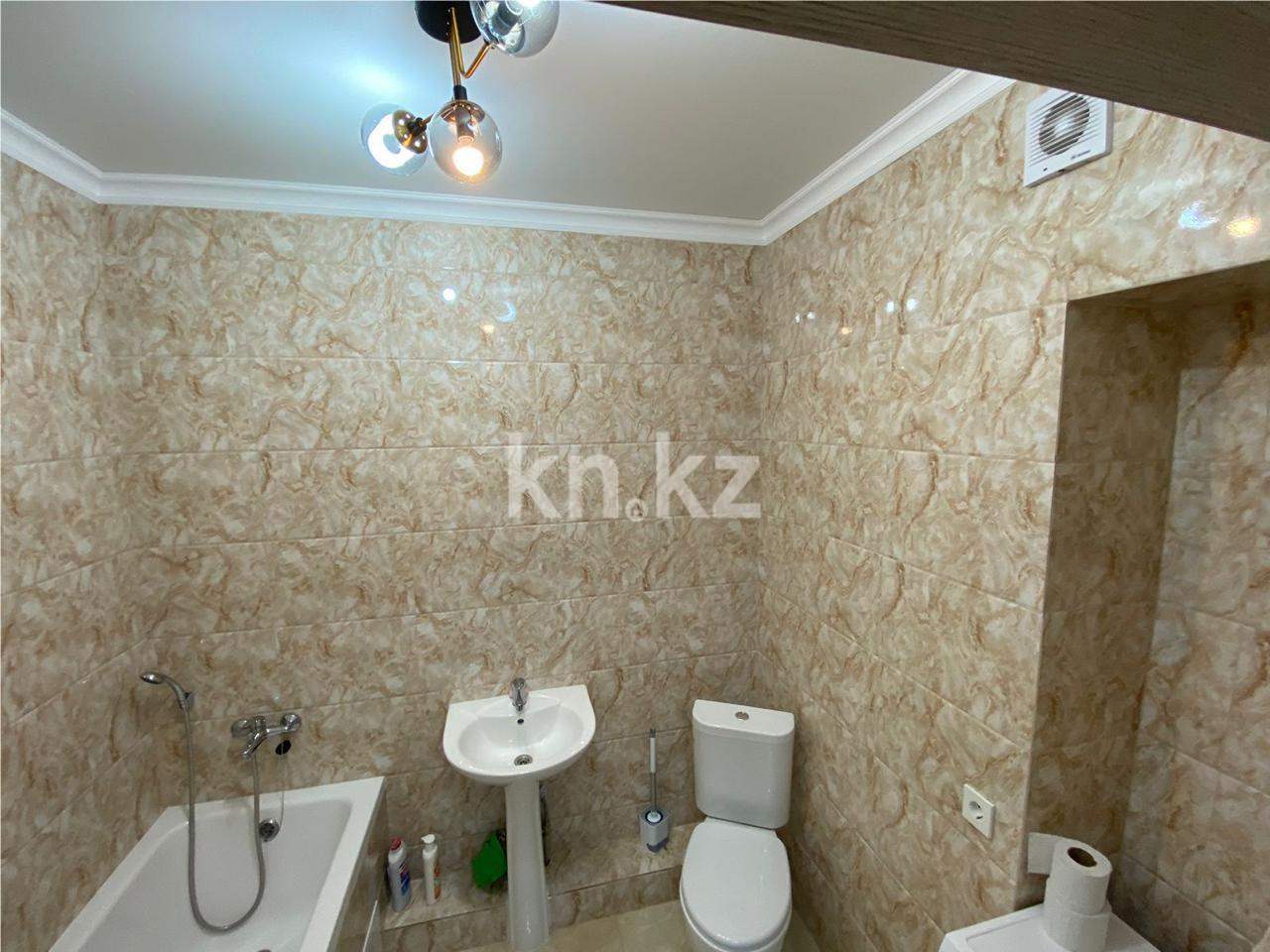 Продажа 1-комнатной квартиры, 38 м², ул. Нажимеденова в Астане - фото 6