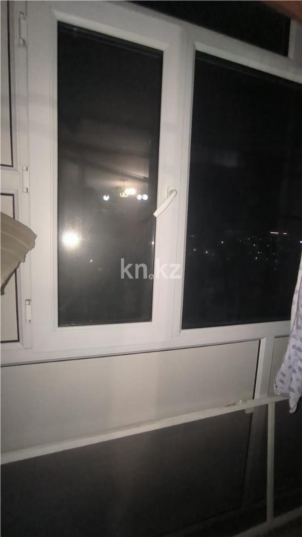 Продажа 3-комнатной квартиры, 63 м², ул. Язева в Караганде - фото 16