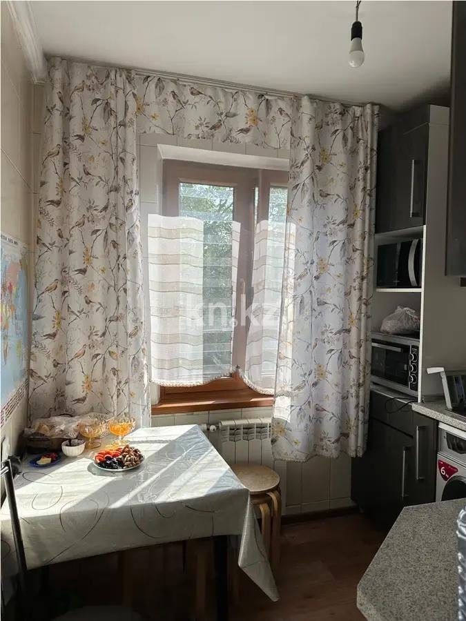 Продажа 3-комнатной квартиры, 59 м², мкр-н Таугуль, дом  40 в Алматы - фото 4