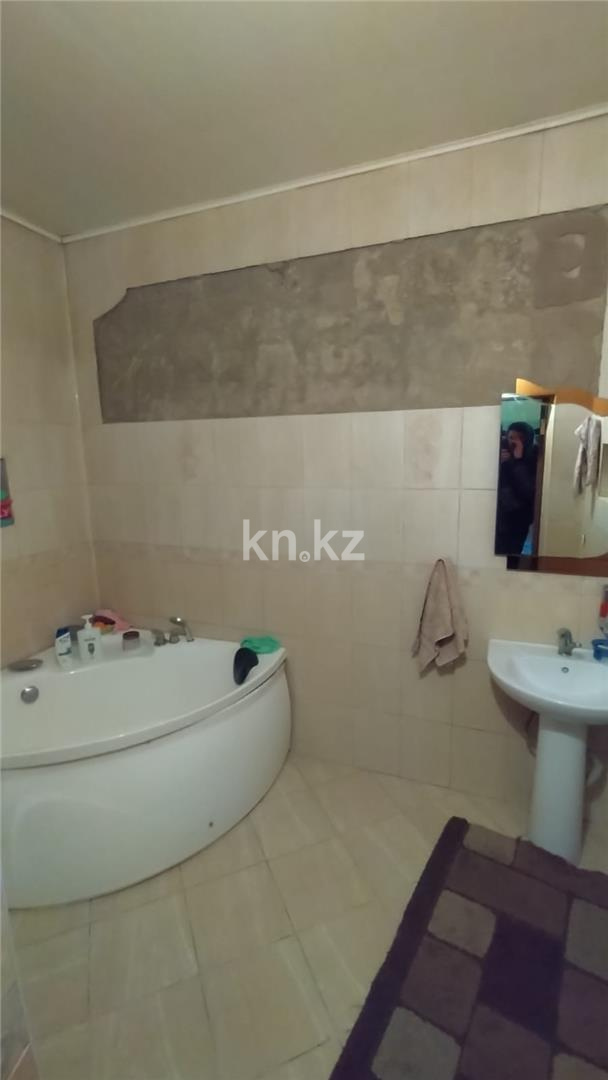 Продажа 8-комнатного дома, 450 м² в Караганде - фото 3