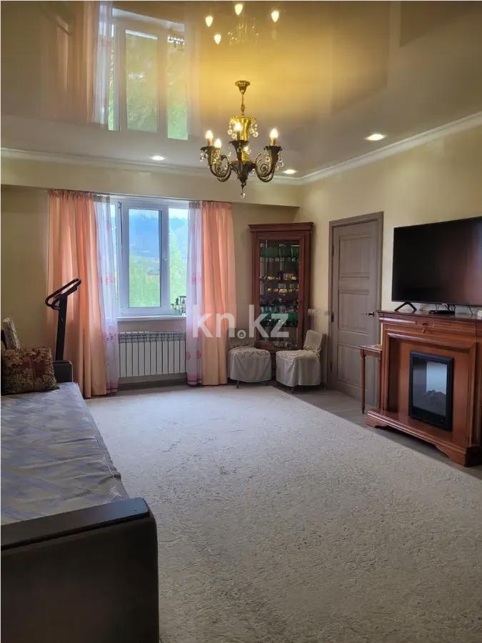 Продажа 3-комнатной квартиры, 80 м², ул. Афцинао, дом  4 в Алматы