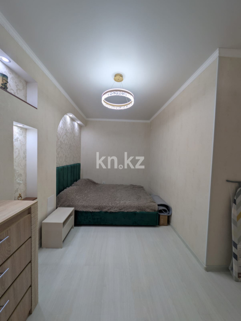 Продажа 2-комнатной квартиры, 60.7 м² в Уральске - фото 11