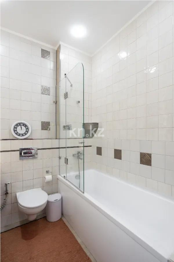 Продажа 2-комнатной квартиры, 62 м², пр. Улы Дала, дом  37 в Астане - фото 4