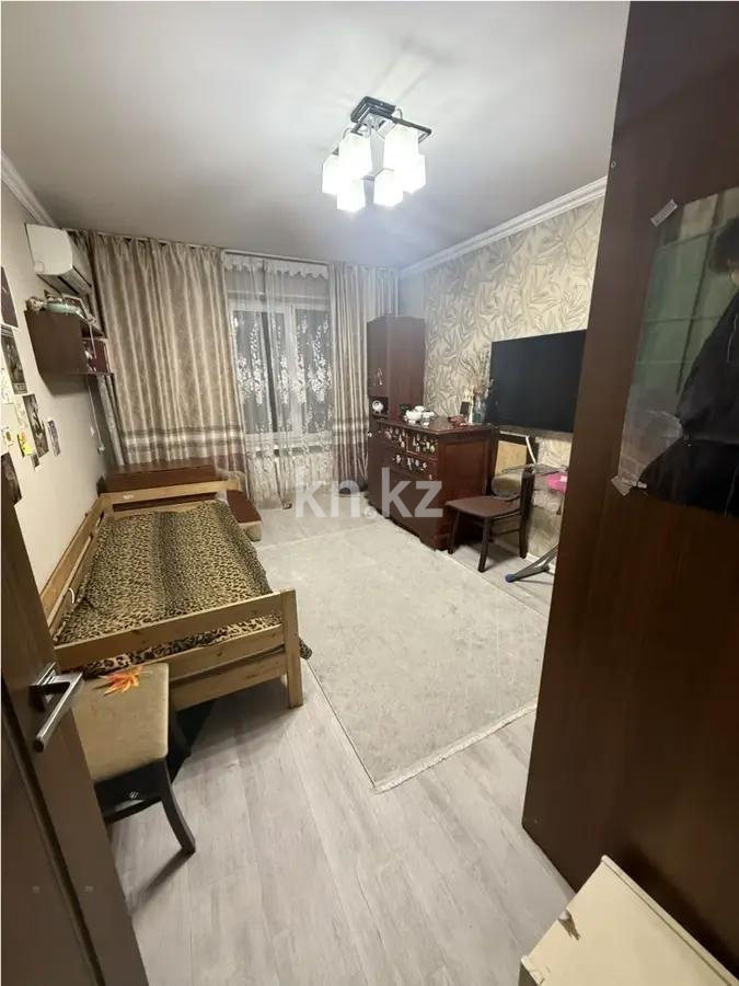 Продажа 3-комнатной квартиры, 65 м², мкр-н Аксай-2, дом  23 в Алматы - фото 3