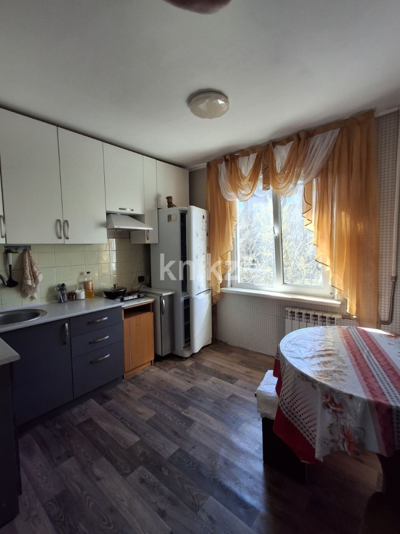 Продажа 3-комнатной квартиры, 69.3 м² в Усть-Каменогорске - фото 8