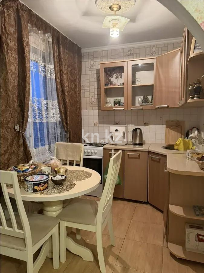 Продажа 2-комнатной квартиры, 45 м², мкр. Орбита-4, дом  27 в Алматы - фото 3