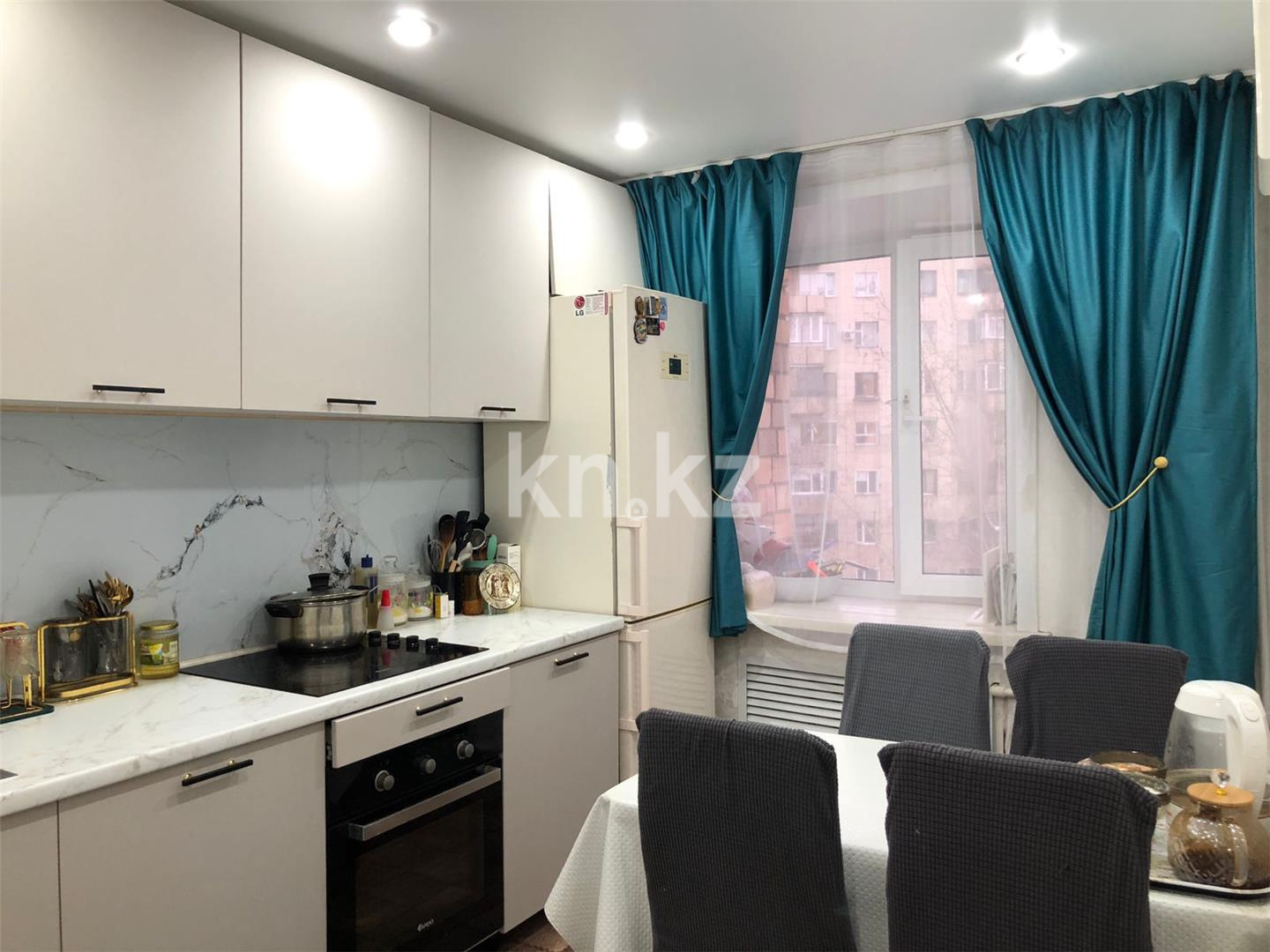 Продажа 4-комнатной квартиры, 77 м², ул. Гапеева, дом  1 в Караганде - фото 11