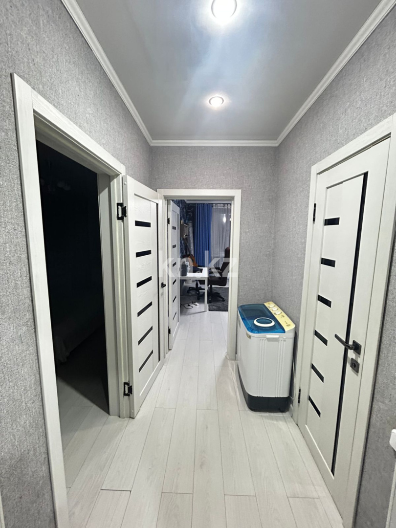 Продажа 3-комнатной квартиры, 69 м², ул. Сарыарка, дом  6 в Караганде - фото 3