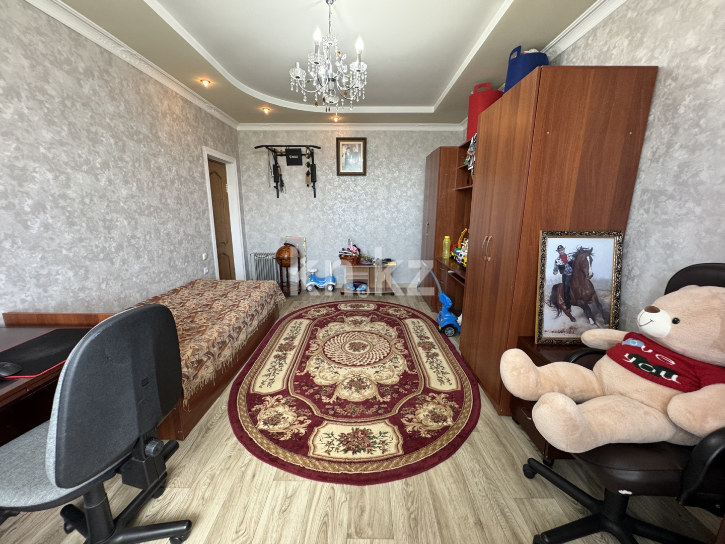 Продажа 6-комнатного дома, 338 м², ул. Молдагуловой в Караганде - фото 12