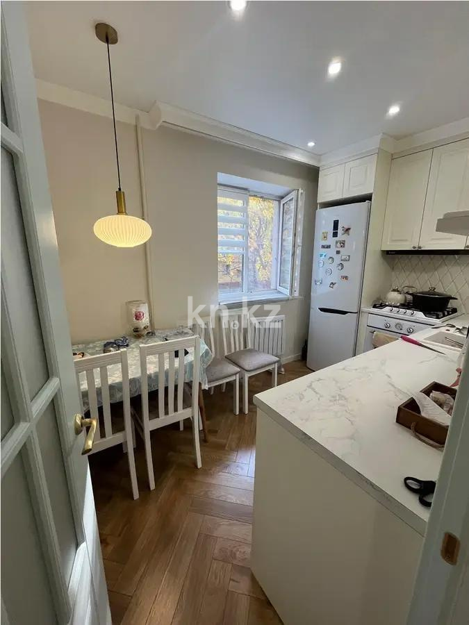 Продажа 3-комнатной квартиры, 40 м², ул. Мауленова, дом  51 в Алматы - фото 4