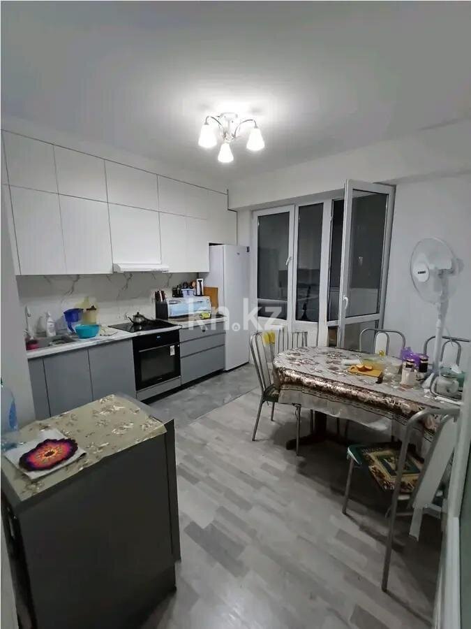 Продажа 2-комнатной квартиры, 68 м² в Алматы - фото 3