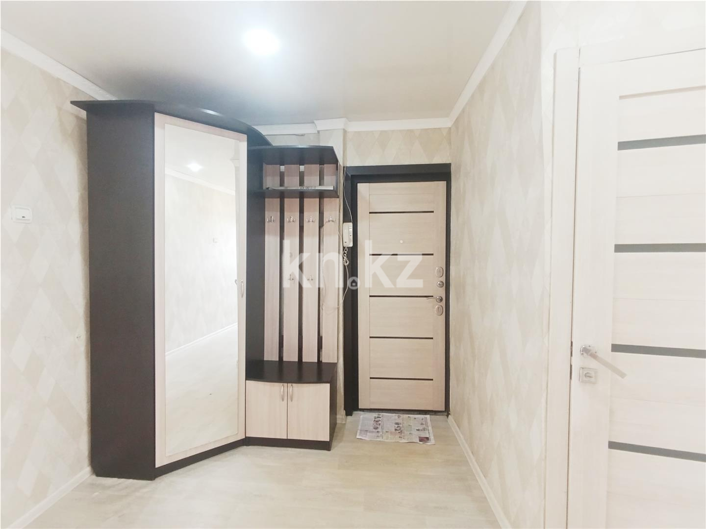 Продажа 3-комнатной квартиры, 62 м², мкр-н 23 в Караганде - фото 13