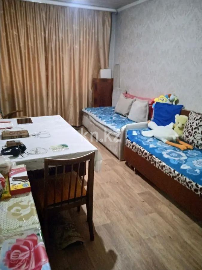 Продажа 2-комнатной квартиры, 43 м², 1 мкр., дом  51 в Алматы - фото 2