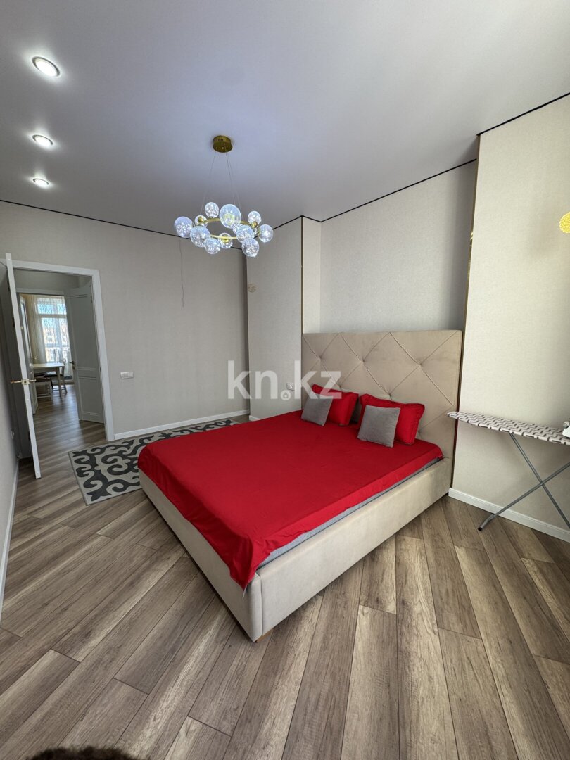 Аренда 2-комнатной квартиры, 65 м² в Астане