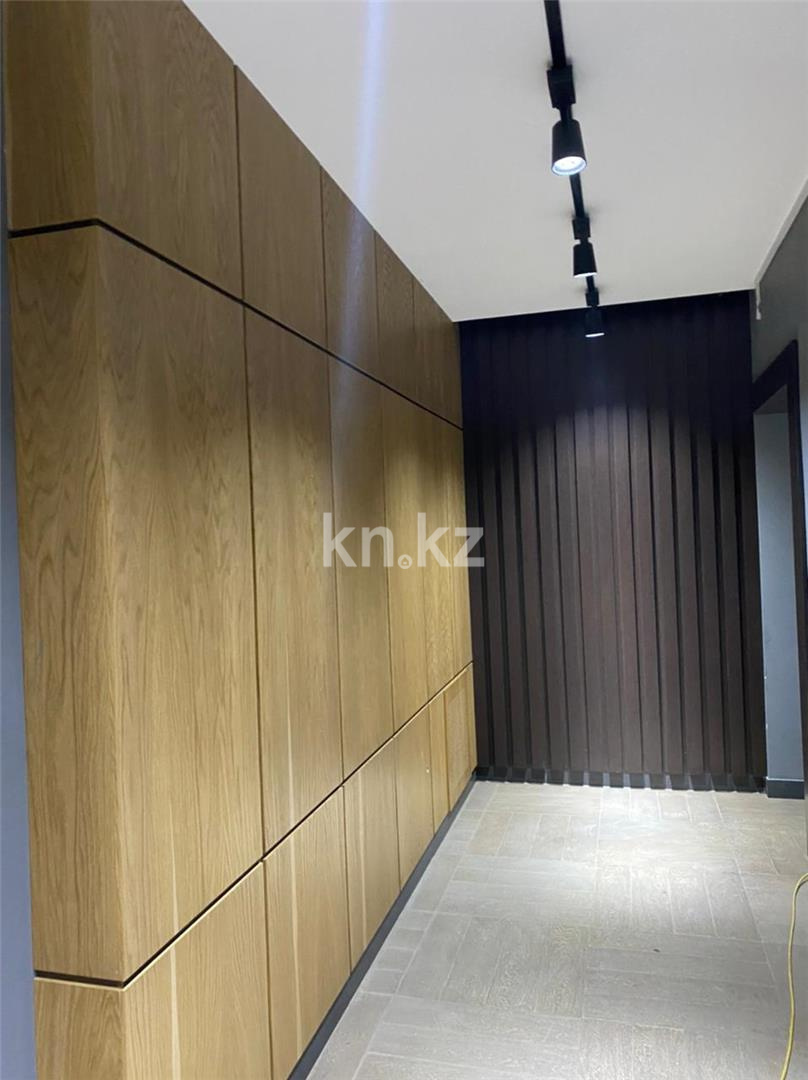 Продажа 3-комнатной квартиры, 110 м², ул. Комиссарова, дом  10/3 в Караганде - фото 17