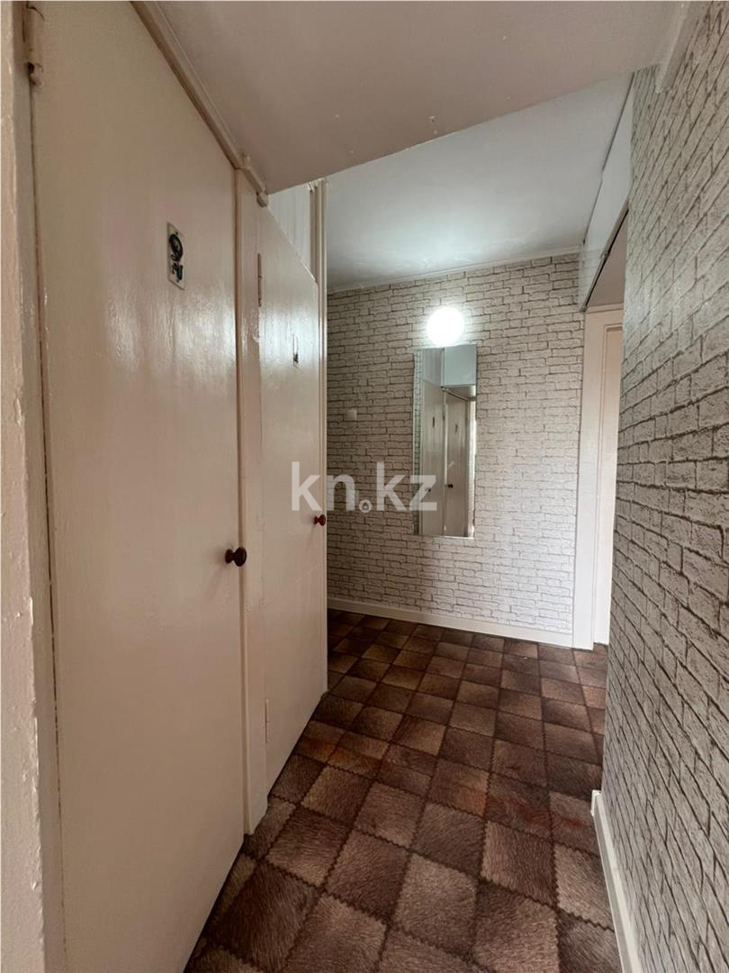 Продажа 2-комнатной квартиры, 45 м², 15 мкр. в Караганде - фото 16