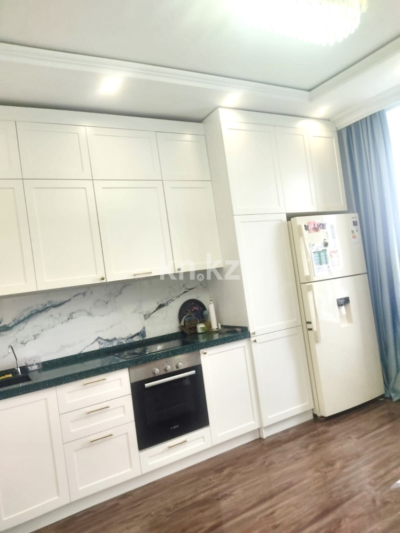Продажа 5-комнатной квартиры, 130.5 м² в Астане - фото 2