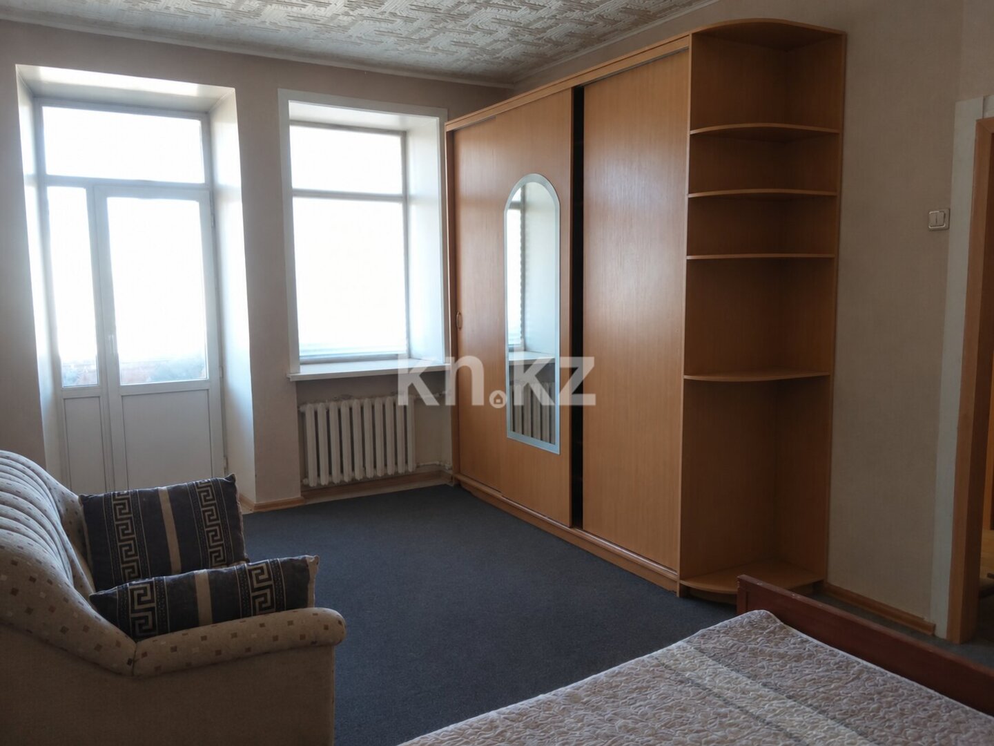 Продажа 1-комнатной квартиры, 37 м² в Караганде