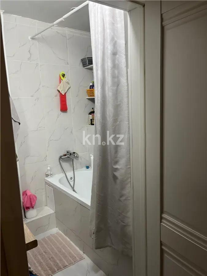 Продажа 3-комнатной квартиры, 86 м², пр. Абылай хана, дом  5/2 в Астане - фото 5