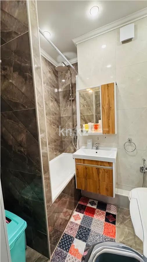 Продажа 3-комнатной квартиры, 82 м², ул. Сыганак, дом  64 в Астане - фото 5