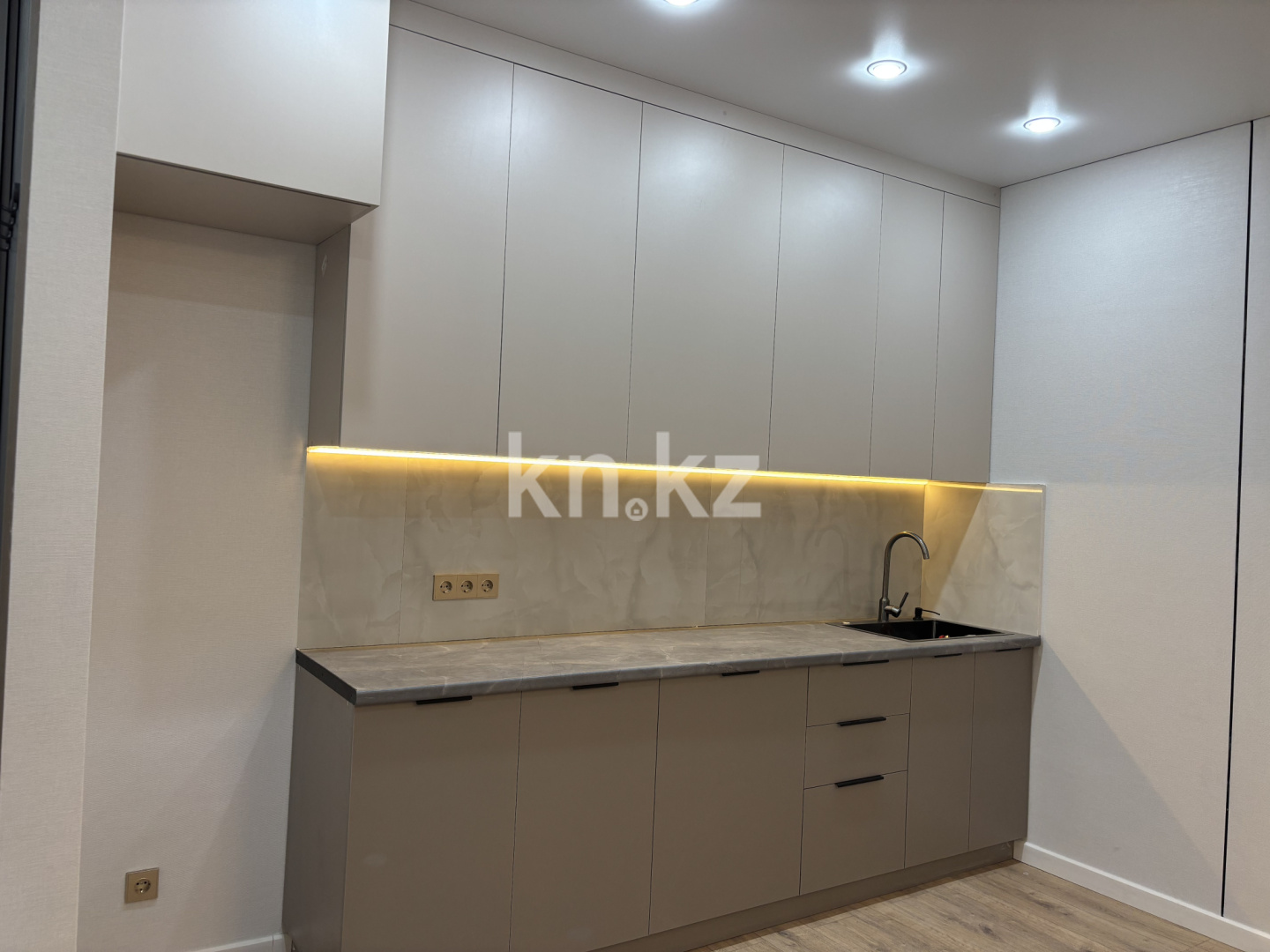 Продажа 2-комнатной квартиры, 44.8 м² в Астане - фото 3