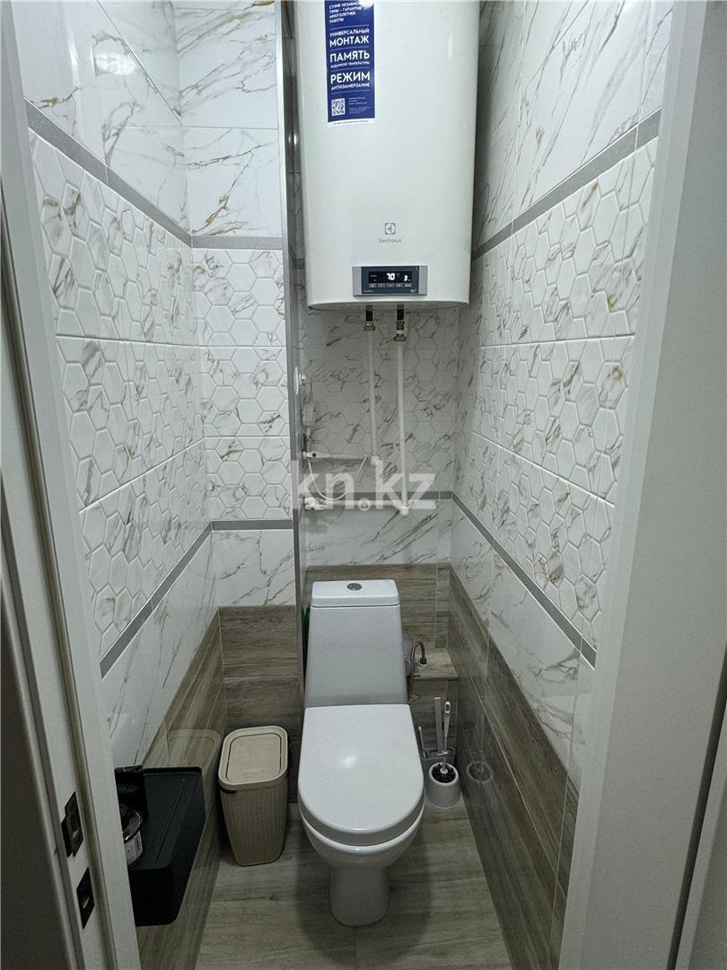 Продажа 2-комнатной квартиры, 51 м², мкр. Орбита-1 в Караганде - фото 7