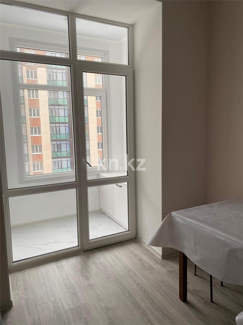 Продажа 1-комнатной квартиры, 43 м², ул. Ашимова, дом  21 блок А в Караганде - фото 3