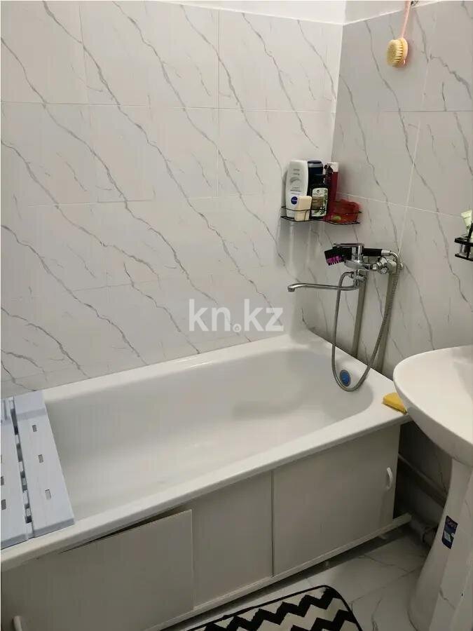Продажа 2-комнатной квартиры, 68 м² в Алматы - фото 4