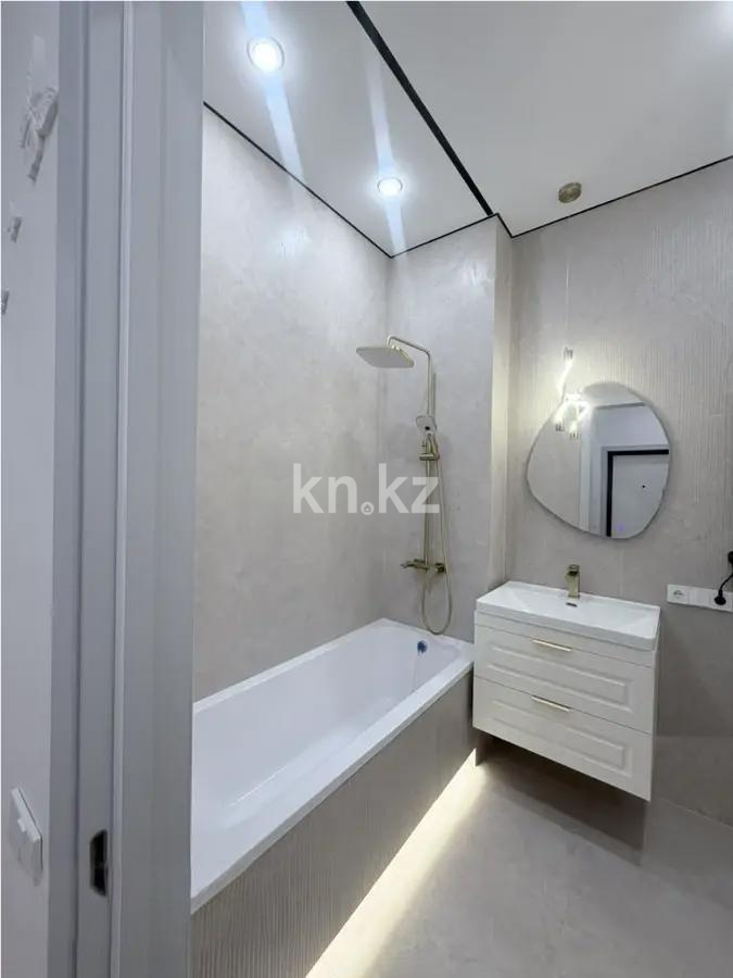 Продажа 3-комнатной квартиры, 68 м², ул. Е-36, дом  5 в Астане - фото 3