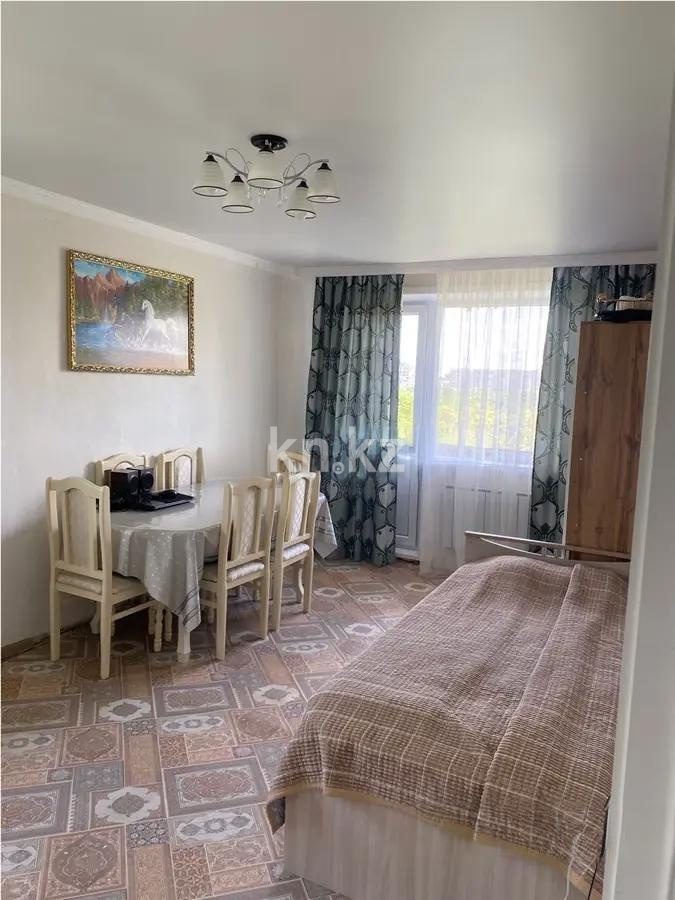 Продажа 3-комнатной квартиры, 62 м², мкр-н 16, дом  19 в Караганде - фото 3