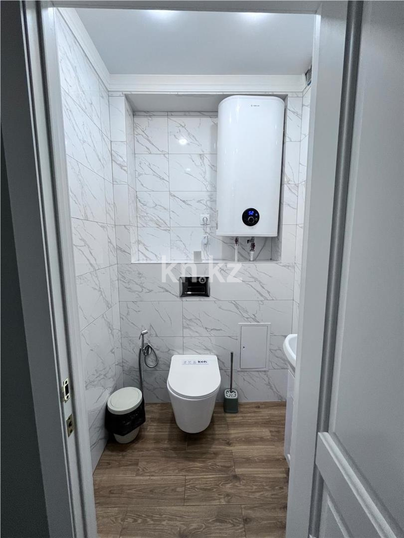 Продажа 3-комнатной квартиры, 83 м², ул. Таттимбета в Караганде - фото 19