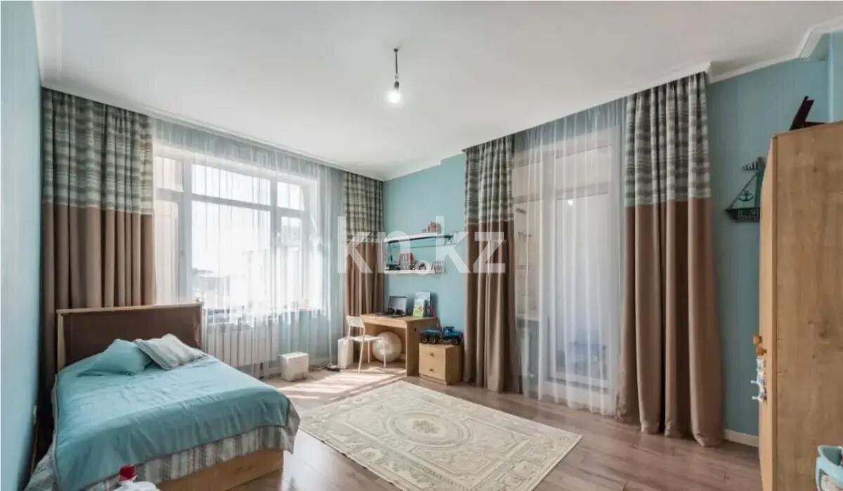 Продажа 4-комнатной квартиры, 130 м² в Астане - фото 3