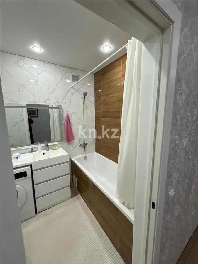 Продажа 3-комнатной квартиры, 68.5 м² в Астане - фото 5