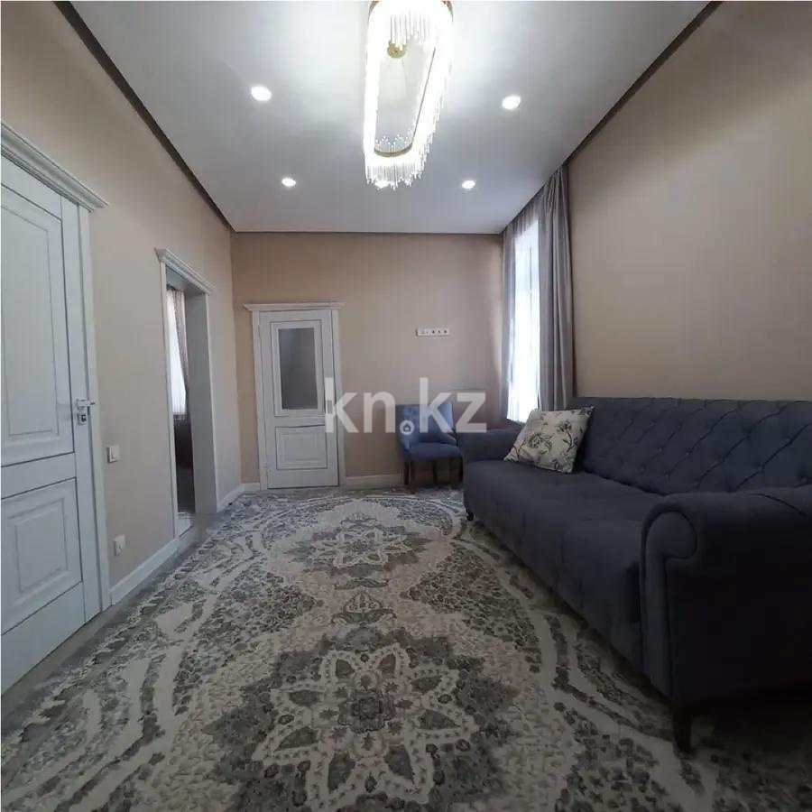 Продажа 2-комнатной квартиры, 70 м², ул. Варламова, дом  1/3а в Алматы