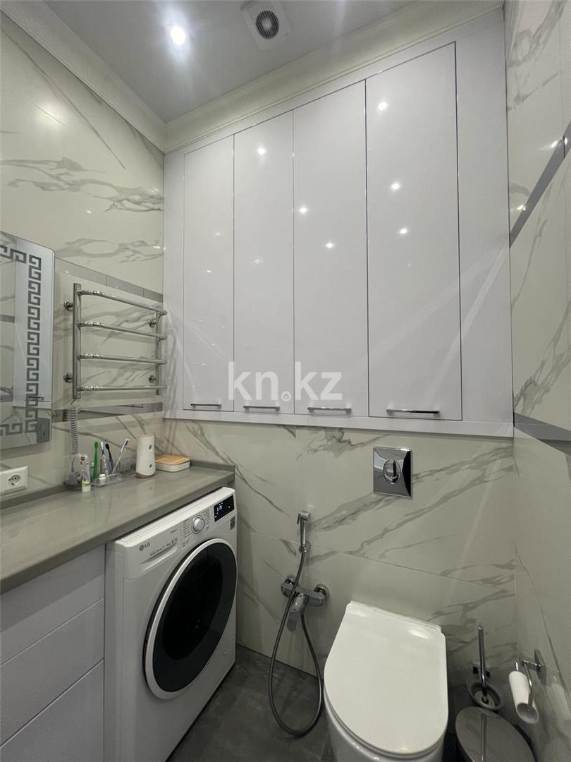 Продажа 3-комнатной квартиры, 94 м², ул. Сатыбалдина, дом  30 в Караганде - фото 17