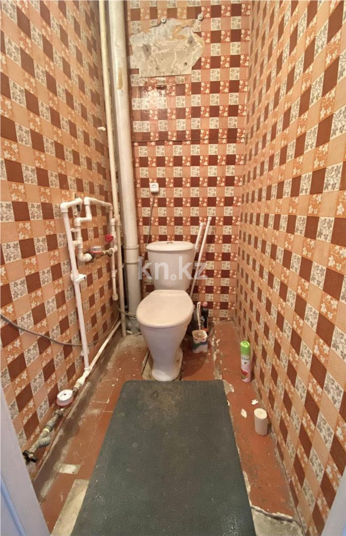 Продажа 3-комнатной квартиры, 68 м², мкр-н Восток-1, дом  16 в Караганде - фото 3