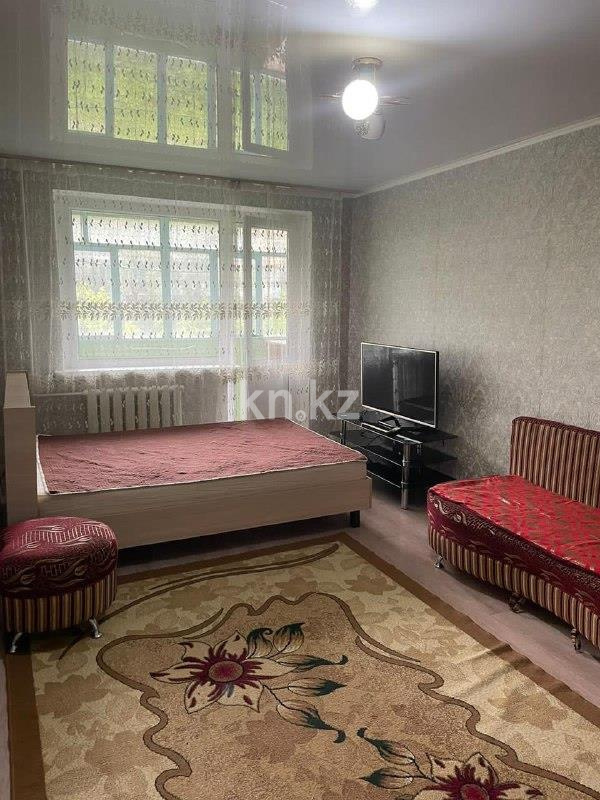 Продажа 1-комнатной квартиры, 30 м², ул. Муканова в Караганде