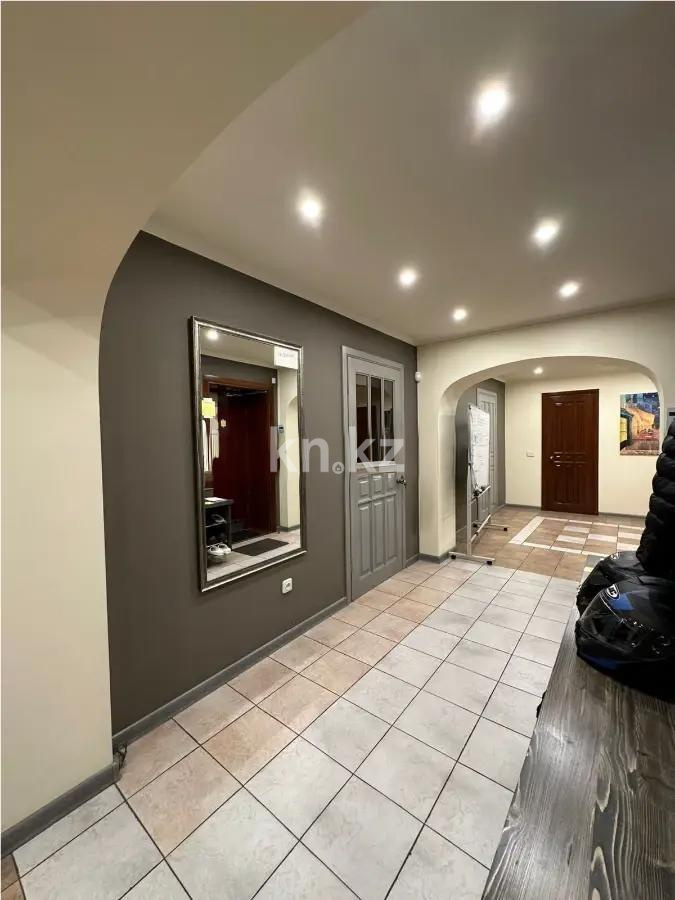 Продажа 5-комнатной квартиры, 186 м², пр. Аль-Фараби, дом  110а в Алматы - фото 8