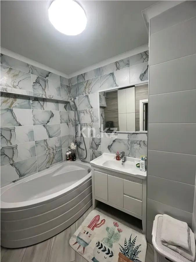 Продажа 2-комнатной квартиры, 70 м², пр. Райымбека, дом  210/7 в Алматы - фото 4