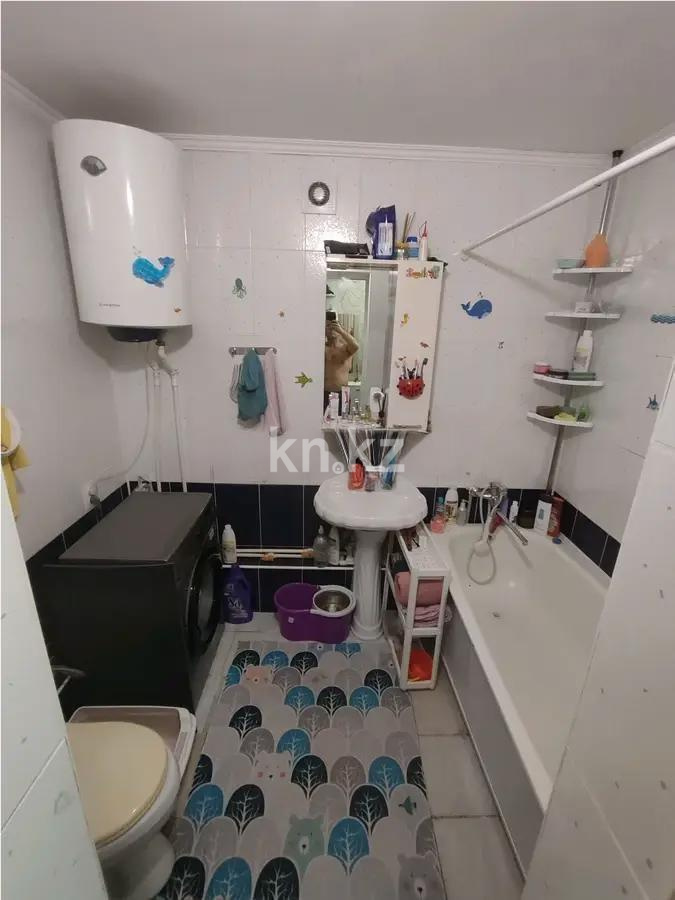 Продажа 2-комнатной квартиры, 47 м², ул. Ержанова, дом  43 в Караганде - фото 5
