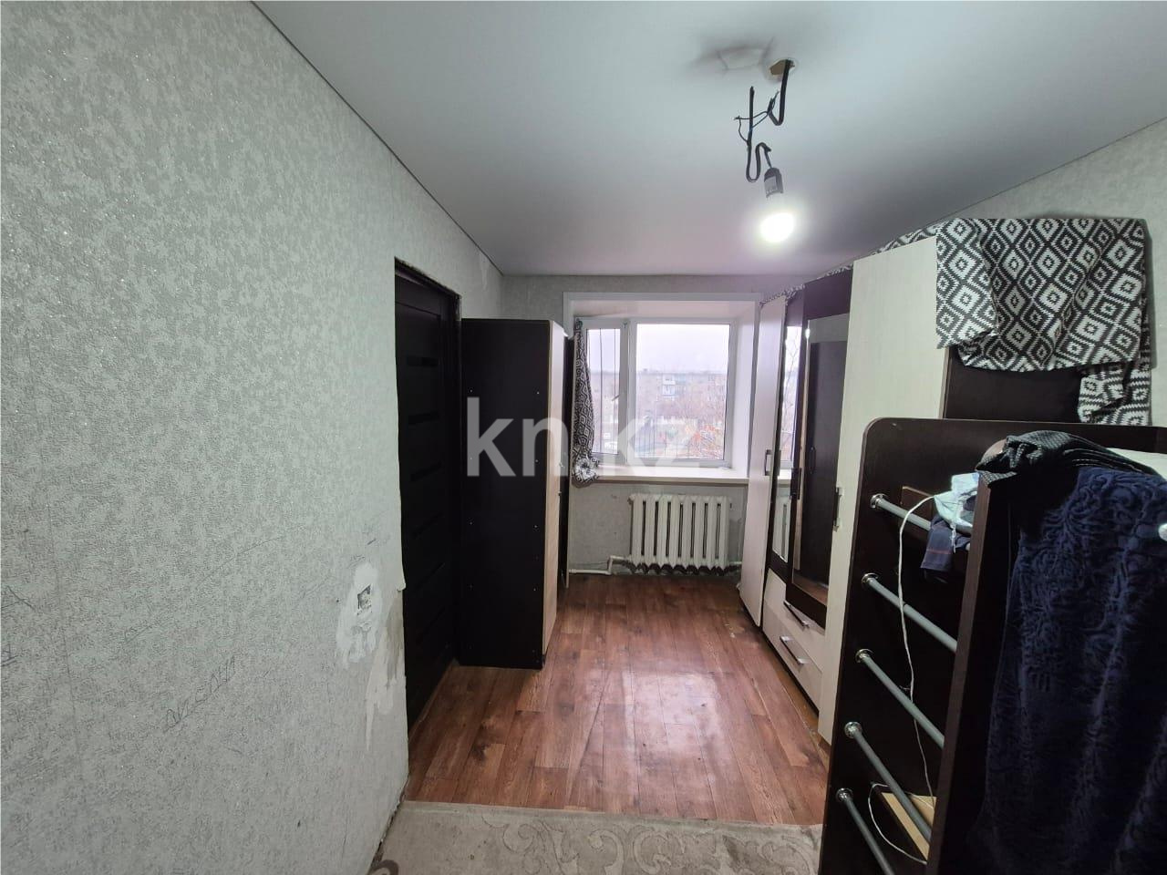 Продажа 2-комнатной квартиры, 47 м², мкр-н 15 в Караганде - фото 3