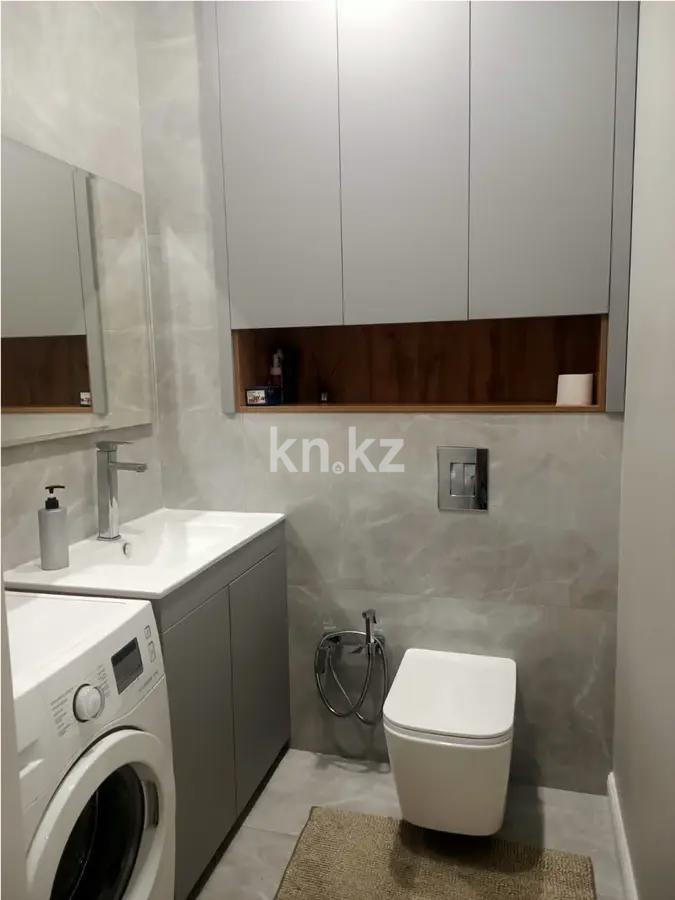 Продажа 3-комнатной квартиры, 98 м², ул. Ашимова, дом  15 в Караганде - фото 4