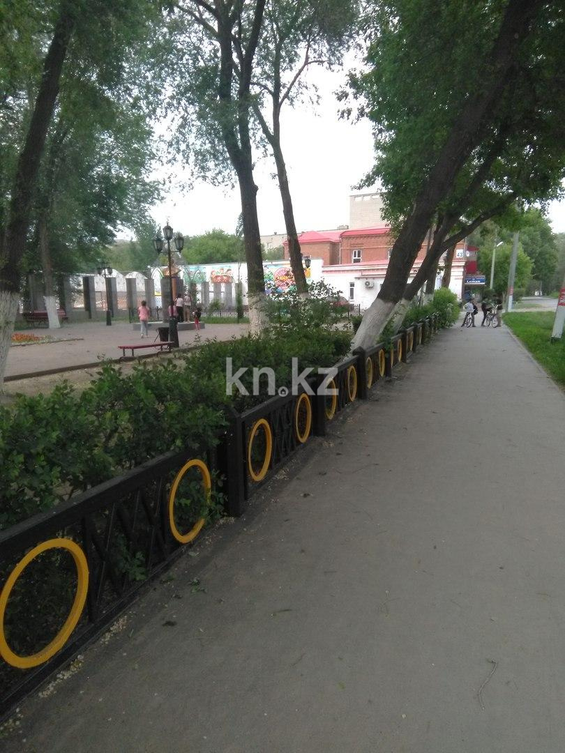 Аренда 1-комнатной квартиры посуточно, 35 м² в Уральске - фото 6
