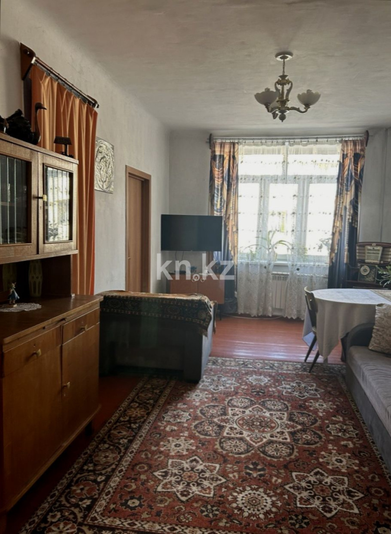 Продажа 3-комнатной квартиры, 77 м² в Усть-Каменогорске