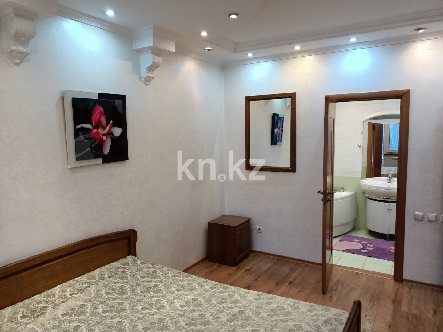 Аренда 3-комнатной квартиры, 100 м² в Алматы