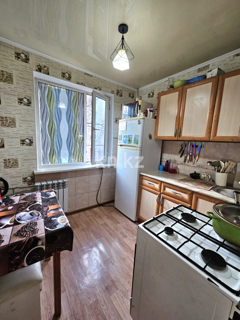 Продажа 3-комнатной квартиры, 60 м², мкр-н 9 в Алматы - фото 9