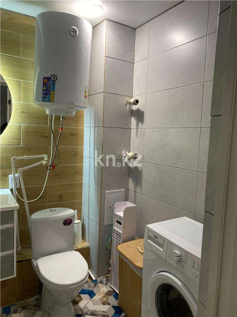 Продажа 2-комнатной квартиры, 70 м², ул. Ашимова в Караганде - фото 12