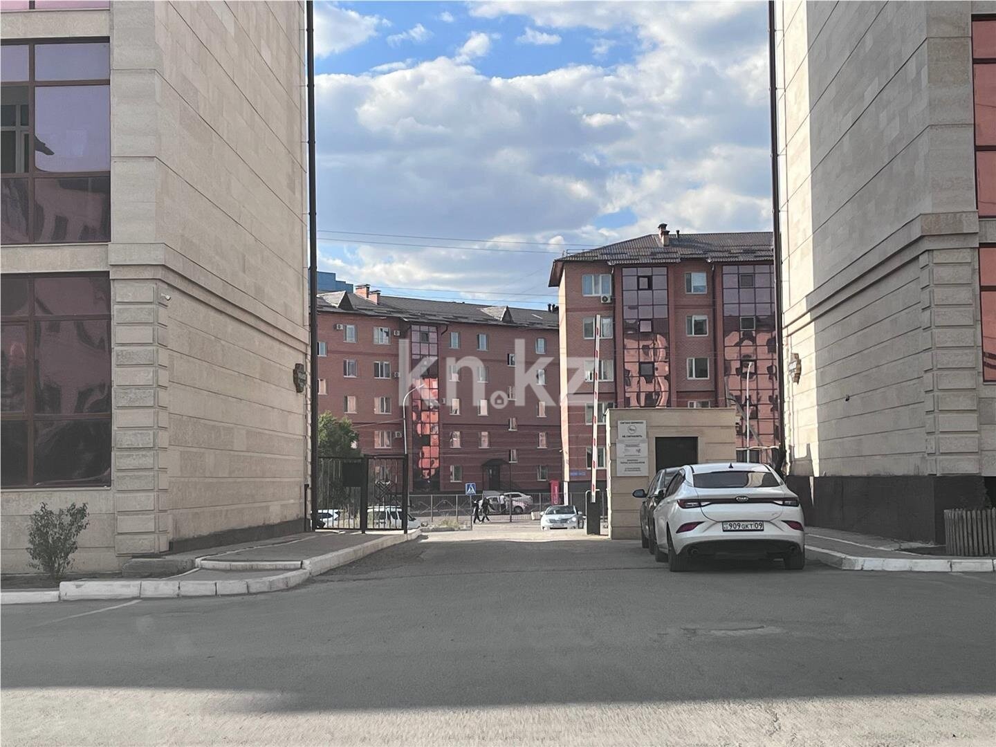 Продажа 3-комнатной квартиры, 84 м² в Караганде - фото 19